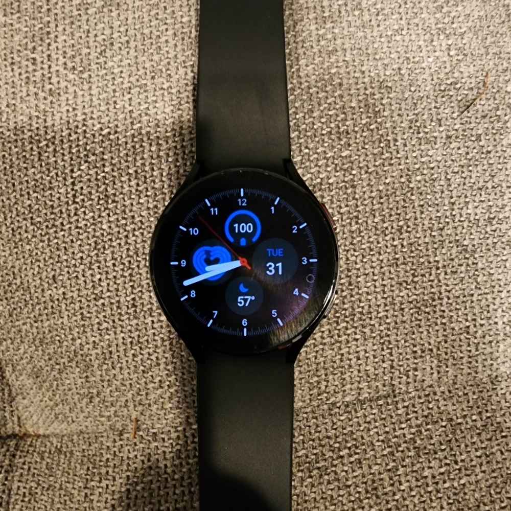 Galaxy Watch4 (V1AM)